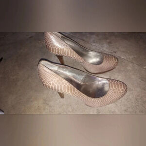 Alfani faux snakeskin platform